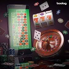 mmk01 ငွေထုတ်အောင်မြင်ပြီး Wave Money KBZPay AYA Pay Mobile ဖုန်းတွင် MMK ငွေကြေးရောက်ရှိသောမြင်ကွင်း